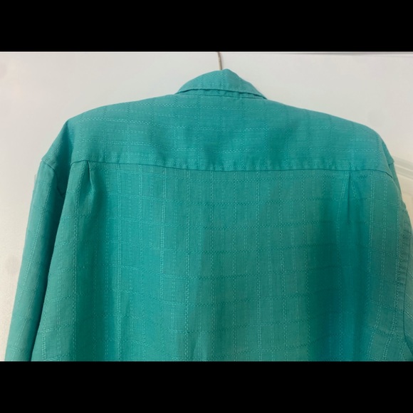 Tommy Bahama Linen Long Sleeve Button Down - Picture 2 of 9